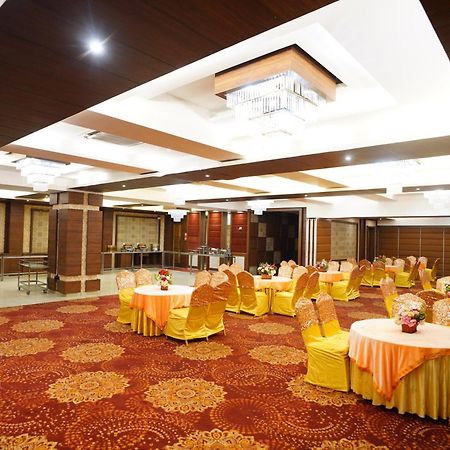 Hotel Classic Residency Калка Экстерьер фото