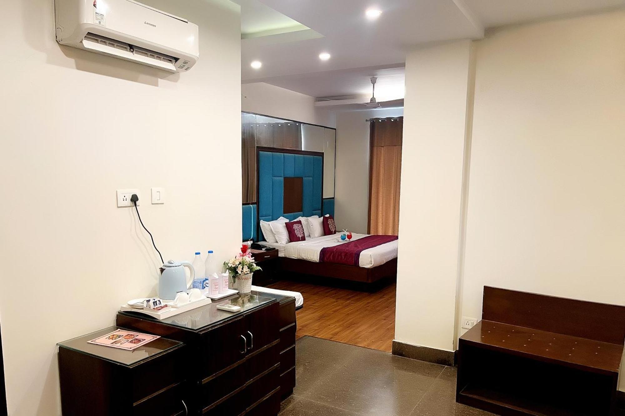 Hotel Classic Residency Калка Экстерьер фото