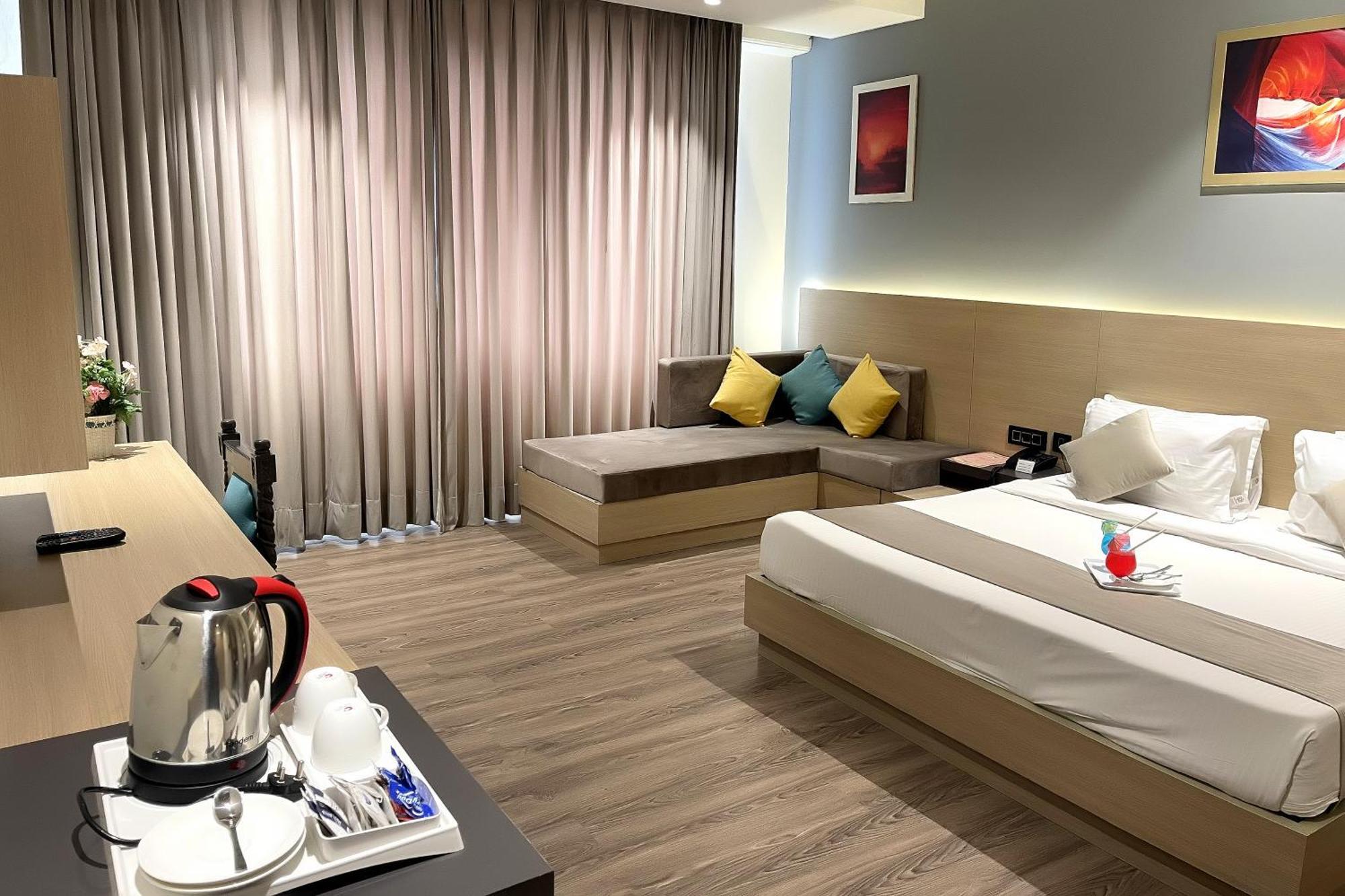 Hotel Classic Residency Калка Экстерьер фото